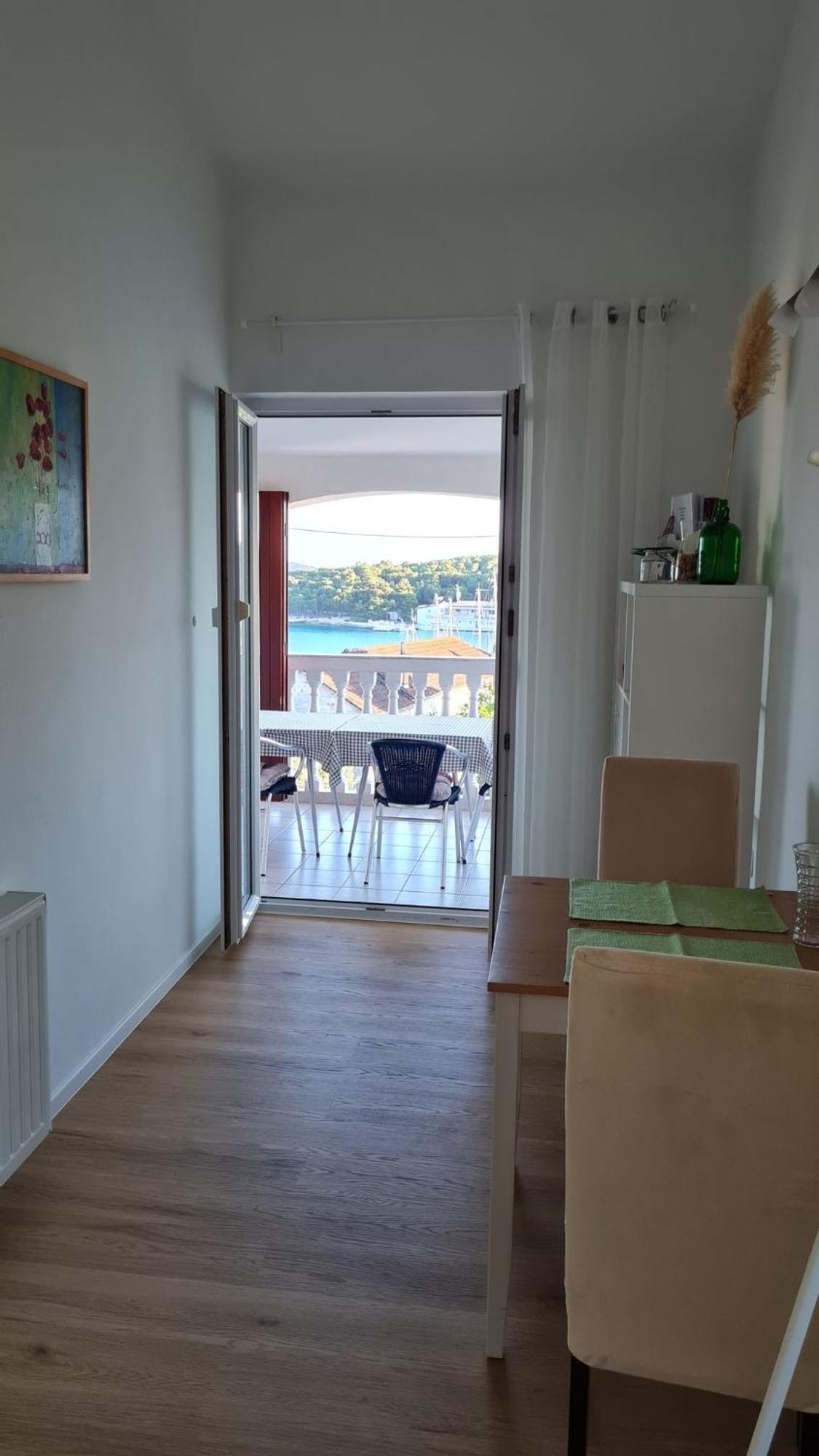 Apartmani Ela Prvić Luka Dış mekan fotoğraf