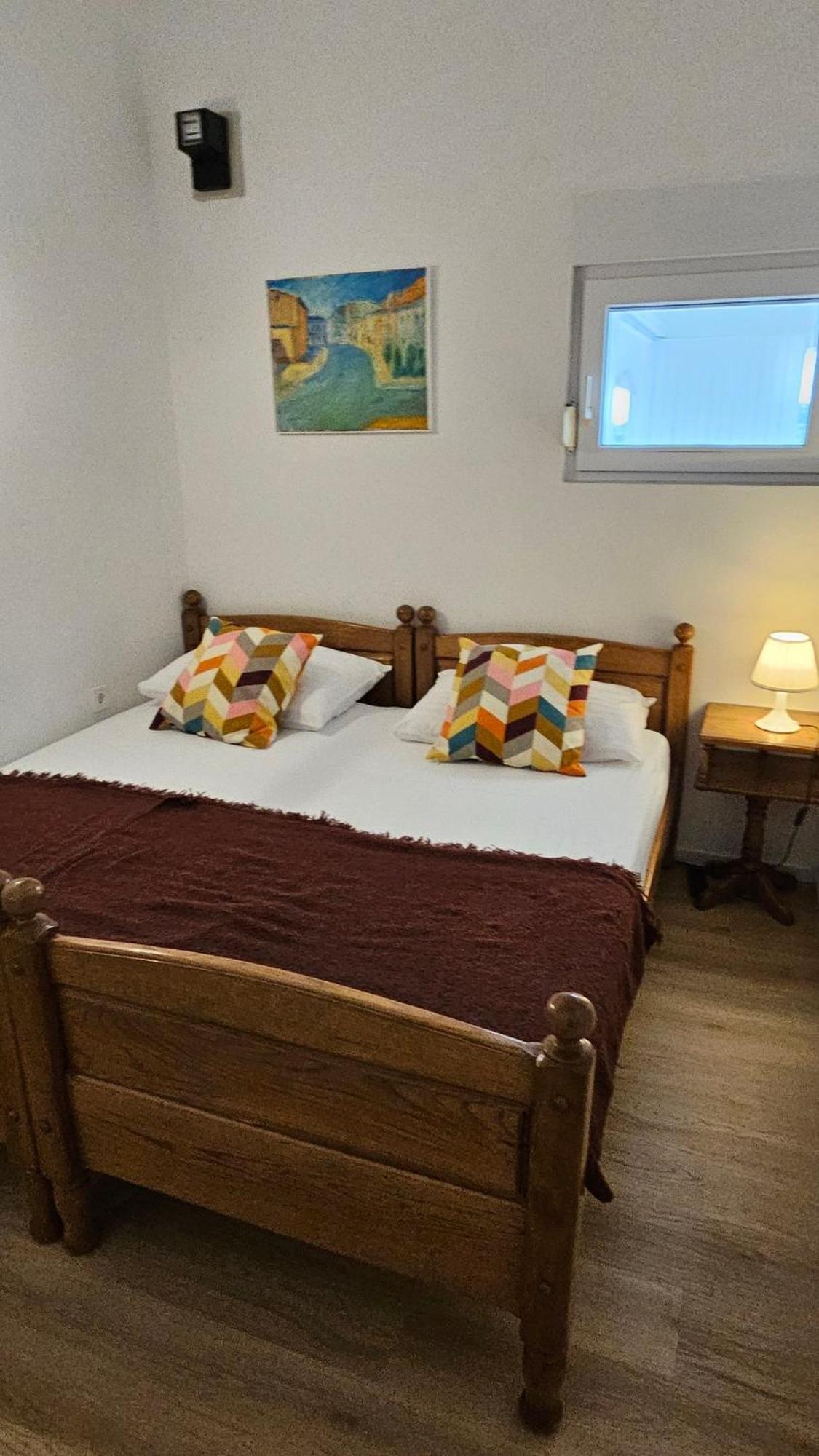 Apartmani Ela Prvić Luka Dış mekan fotoğraf